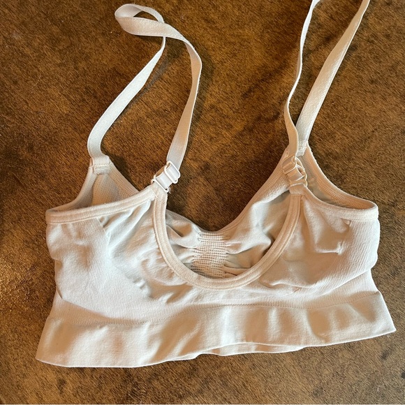 💕 SKIMS Sculpting Bra 💕 - Picture 6 of 6